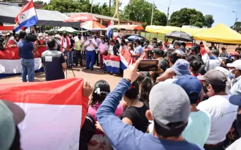 Luis Yd: �El presidente Abdo est� en las nubes, no tiene idea de lo que est� pasando�