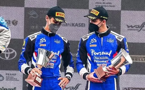 Segundo lugar para Fabrizio Zald�var en �ltima carrera del a�o