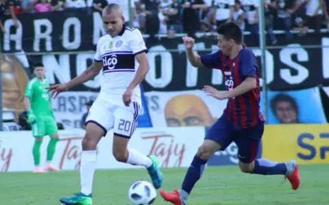 Los equipos que preparan Arce y Gorosito para el supercl�sico
