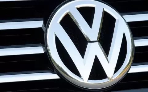 Volkswagen no puede cumplir con la meta de emisiones de CO2