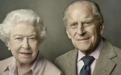 La reina Isabel de Inglaterra ser� una de las primeras personas en recibir la vacuna