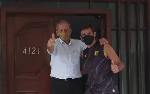 �D�j� vu? Gustavo Costas cambia de opini�n y continuar� en Guaran�
