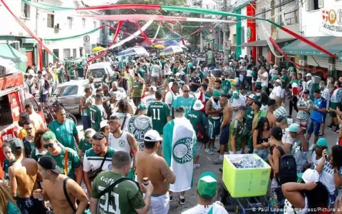 Hinchas del Palmeiras desafiaron confinamiento tras ganar la Libertadores
