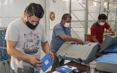 Justicia electoral verifica urnas electr�nicas para internas y municipales