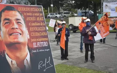 Ecuador define su futuro en las urnas en plena crisis pol�tica, econ�mica y sanitaria