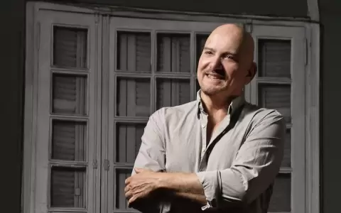Agust�n N��ez: Hacer de la vida misma una forma de teatro