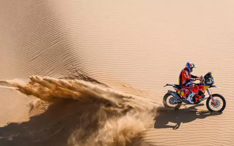 Joan Barreda y Nasser Al-Attiyah dominan la cuarta etapa del Dakar