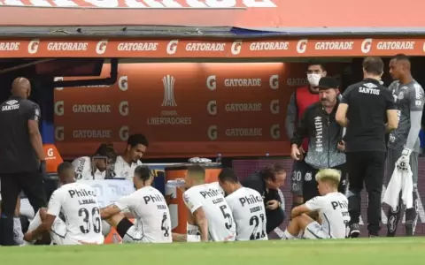 Boca espera explicaciones de la Conmebol tras positivos en Santos