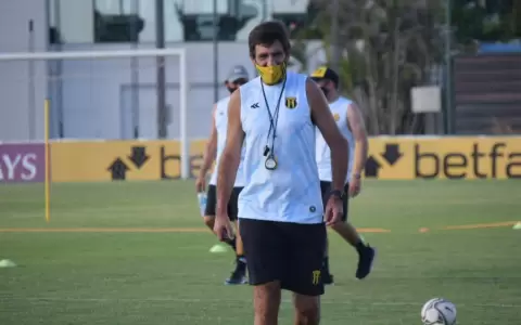 �Por qu� Gustavo Costas renunci� a la direcci�n t�cnica de Guaran�?