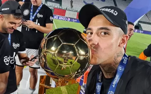 Robert Ergas y la �mufa� antes del penal errado por Ra�l Bobadilla