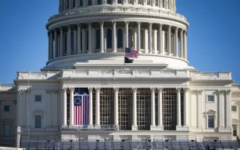 La C�mara de Representantes vota para enjuiciar a Trump