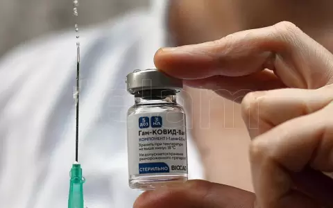 Rusia ofrece entregar a la UE 100 millones de dosis de vacunas
