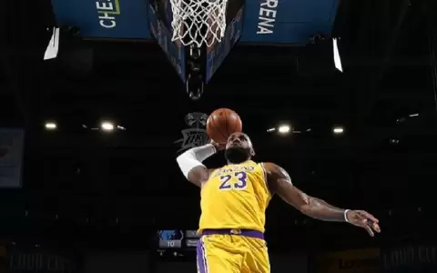 Los Lakers hacen historia con otra gran exhibici�n de b�squet