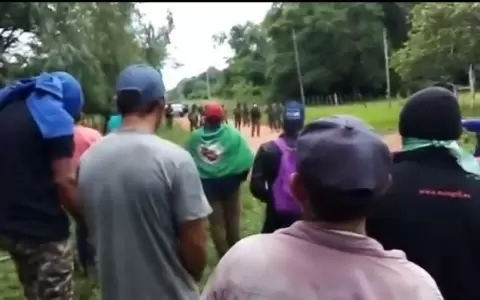 Denuncian ataque de �pistoleros� contra familias campesinas de Canindey�