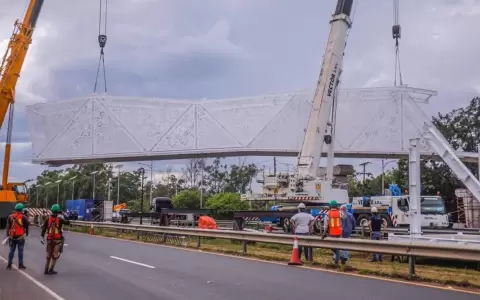 Arnoldo Wiens defiende pasarela y niega injerencia de L�pez Moreira en licitaci�n