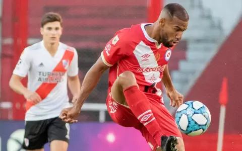 El colombiano que ya acord� de palabra su incorporaci�n a Olimpia