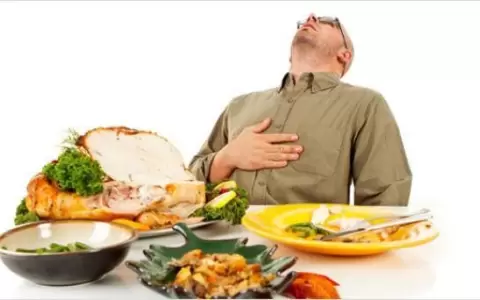 C�mo mitigar ingesta de alimentos en exceso durante cenas de fin de a�o