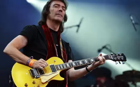 Steve Hackett lanza su nuevo disco ac�stico