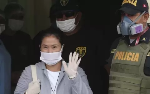 Keiko Fujimori anuncia que indultar� a su padre si llega a la presidencia