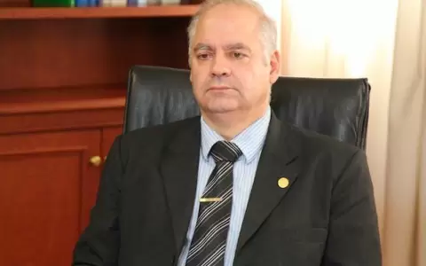 Ministro de la Corte Suprema da positivo al Covid-19