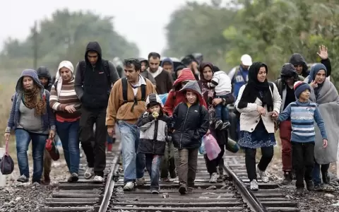Abrieron el primer centro de detenci�n para ni�os migrantes en Texas