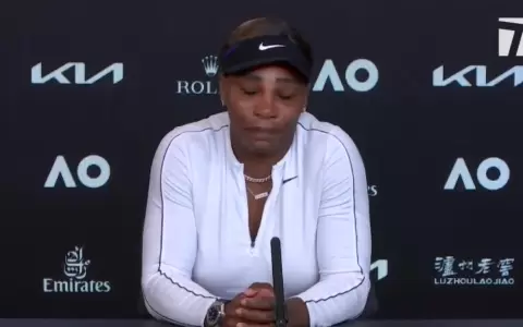 Entre l�grimas, Serena Williams se despide del Australian Open