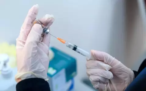 China autoriz� el uso de la segunda vacuna contra el coronavirus