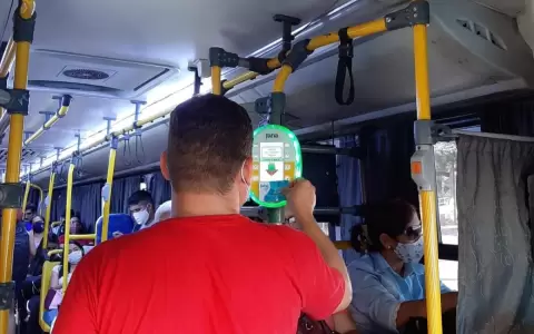 M�s de 400.000 viajes se registraron en el primer d�a del billetaje exclusivo