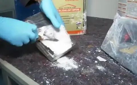Una tonelada de coca�na paraguaya fue incautada en Costa de Marfil