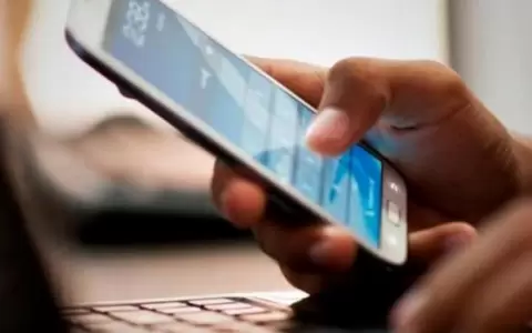 Transacciones v�a celulares ganan cada vez m�s protagonismo