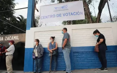 El Salvador elige hoy a nuevos parlamentarios y autoridades municipales
