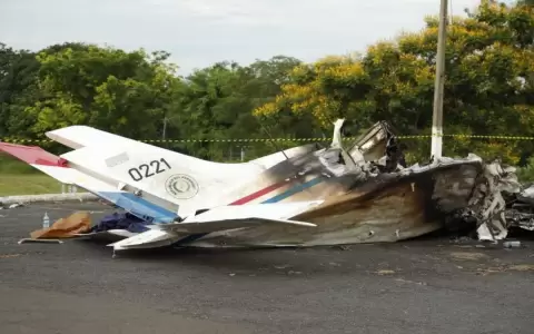 Avi�n que cay� en la Fuerza A�rea habr�a tenido falla de motor