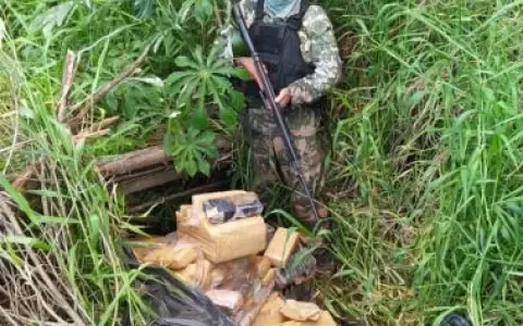 Militares decomisan unos 150 kilos de marihuana en reserva de binacional
