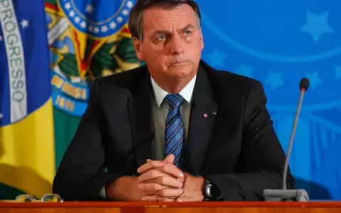 Bolsonaro destituye al presidente de Petrobras por un militar de la reserva del Ej�rcito
