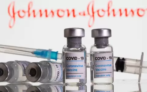 Estados Unidos aprueba la primera vacuna de una sola dosis contra el coronavirus