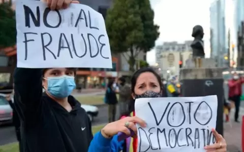 En Ecuador todav�a no se sabe qui�n lleg� en segundo lugar en las presidenciales