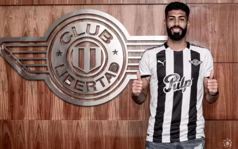 Libertad presenta a Barboza