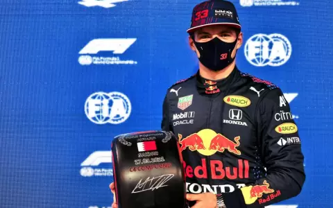 Verstappen alcanza la pole position para el Gran Premio de Bahr�in