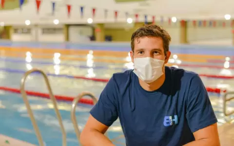 Benjam�n Hockin se alista para el Campeonato Sudamericano de Nataci�n en Argentina