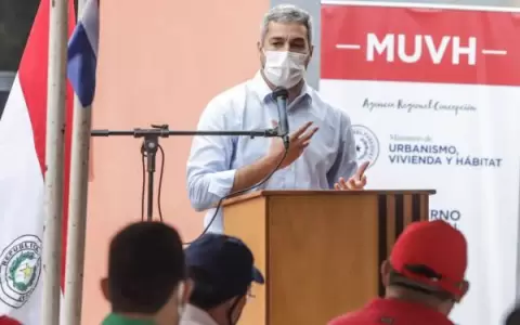 Mario Abdo pidi� suspender marcha de funcionarios p�blicos