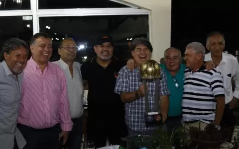 Cena por los 41 a�os de la haza�a