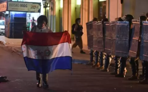 Rosa Bogar�n: "Hay que resistir y luchar, porque esta generaci�n tiene que ser capaz de liberar al pa�s"