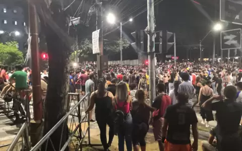 Manifestantes llegaron hasta Mburuvicha Roga y hubo detenidos