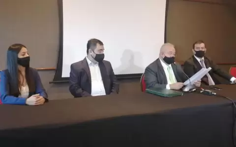 Oberuber afirma que empleados podr�an estar detr�s de la desaparici�n de la ni�a