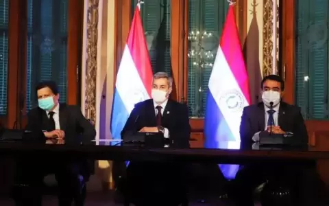 Abdo Ben�tez vuelve a implorar al Prosur por las vacunas contra el Covid