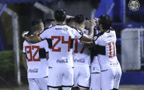 Olimpia supera con facilidad a Sol de Am�rica y trepa a la cima