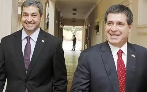 Cartismo estar�a negociando instalar a Vel�zquez en el poder