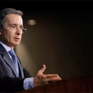 El partido del expresidente Uribe se presta a trabajar con De la Espriella tras su victoria electoral
