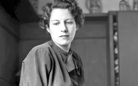 23 a�os de la partida de la poeta mexicana Margarita Michelena