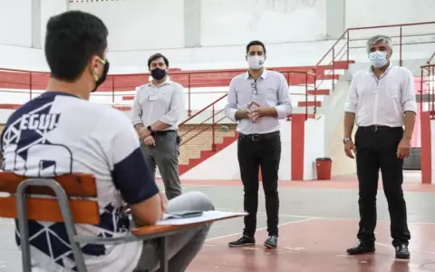 Conoc� el proceso de postulaci�n para becas universitarias Itaipu-Becal
